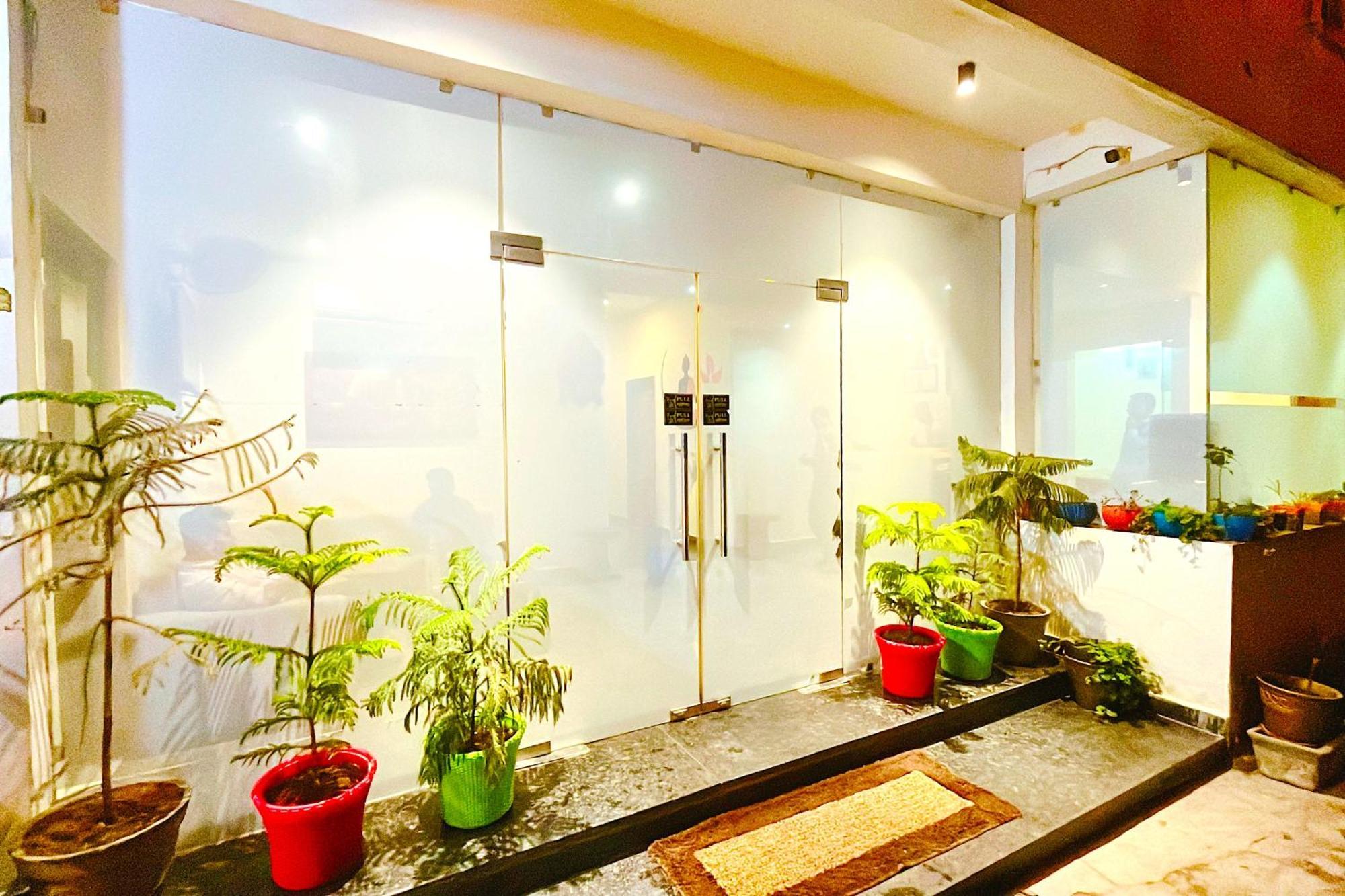 Ganga Ashoka Hotel Rishīkesh Esterno foto