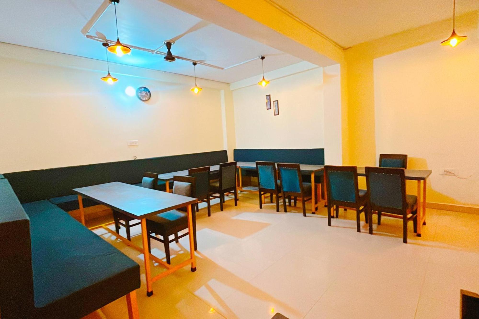 Ganga Ashoka Hotel Rishīkesh Esterno foto