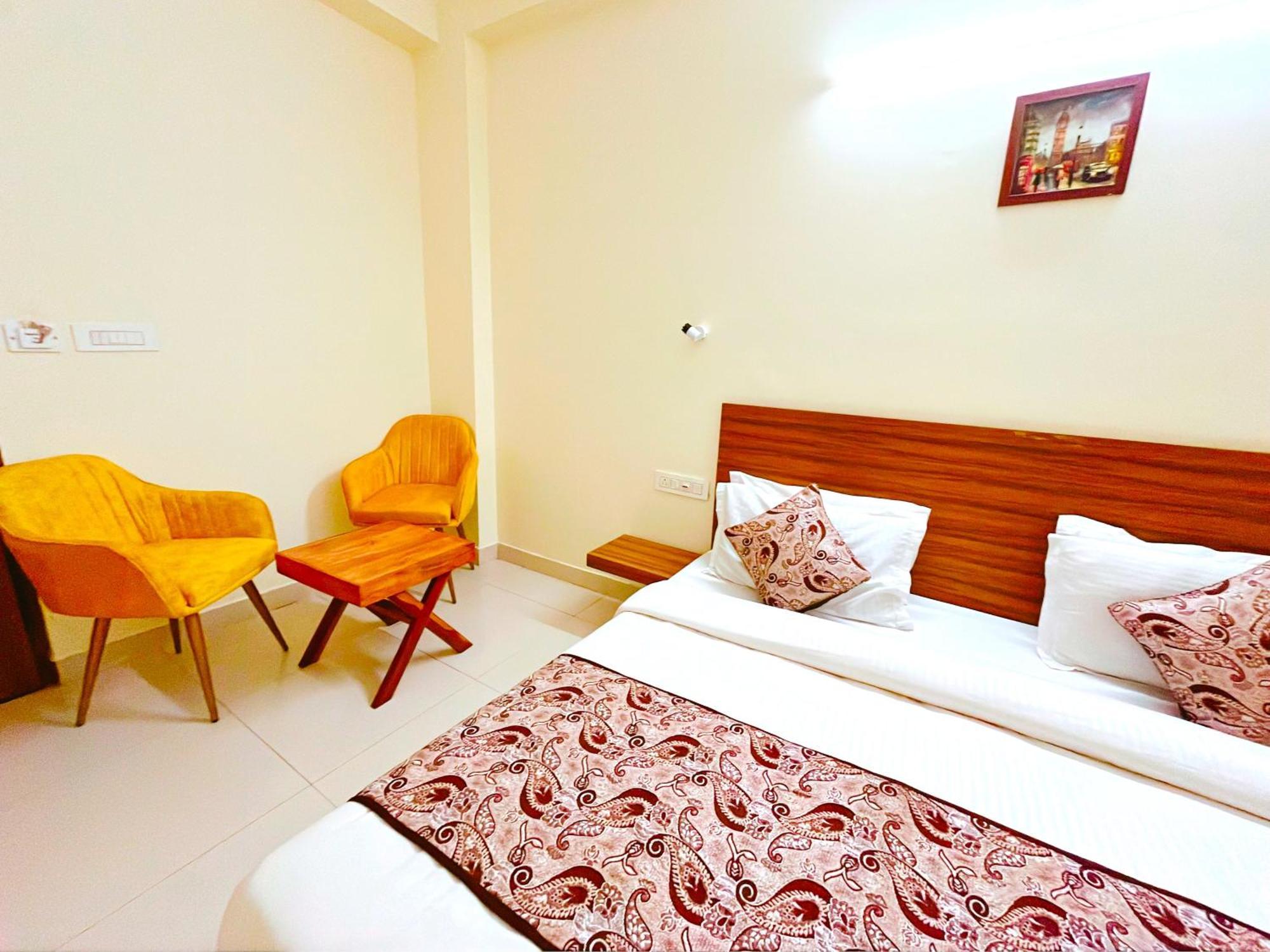 Ganga Ashoka Hotel Rishīkesh Esterno foto